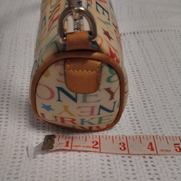 Vintage Dooney & Bourke Multicolor Mini Barrel Bag - Picture 6 of 13